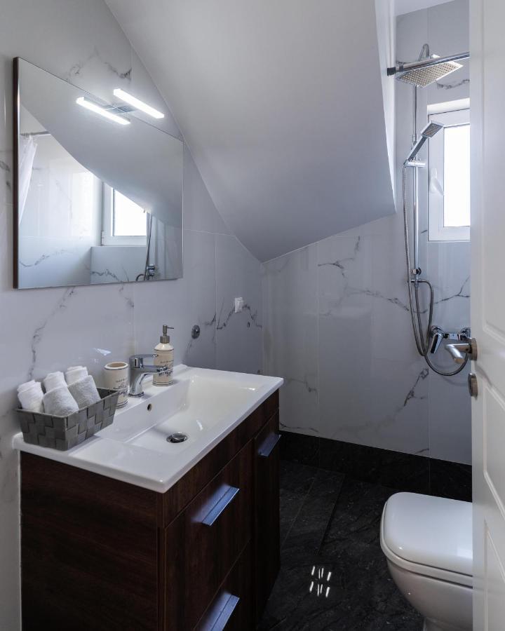Coastline Maisonette Near Athens Airport And Rafina Port อาร์เตมีดา ภายนอก รูปภาพ